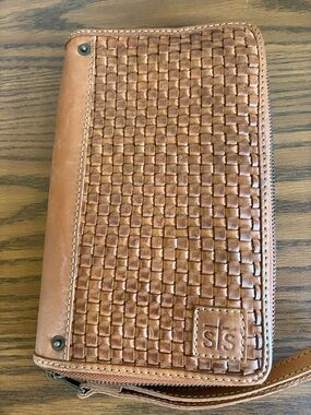 STS RANCHWEAR BY CARROLL WOMEN'S SWEETGRASS BA WALLET